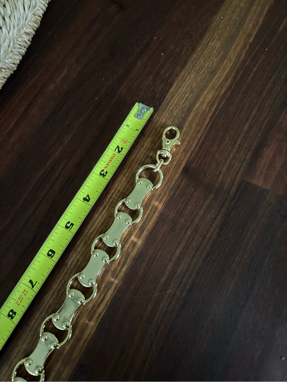 Michael Kors Polished Gold Plate Link Bracelet - Picture 5 of 6